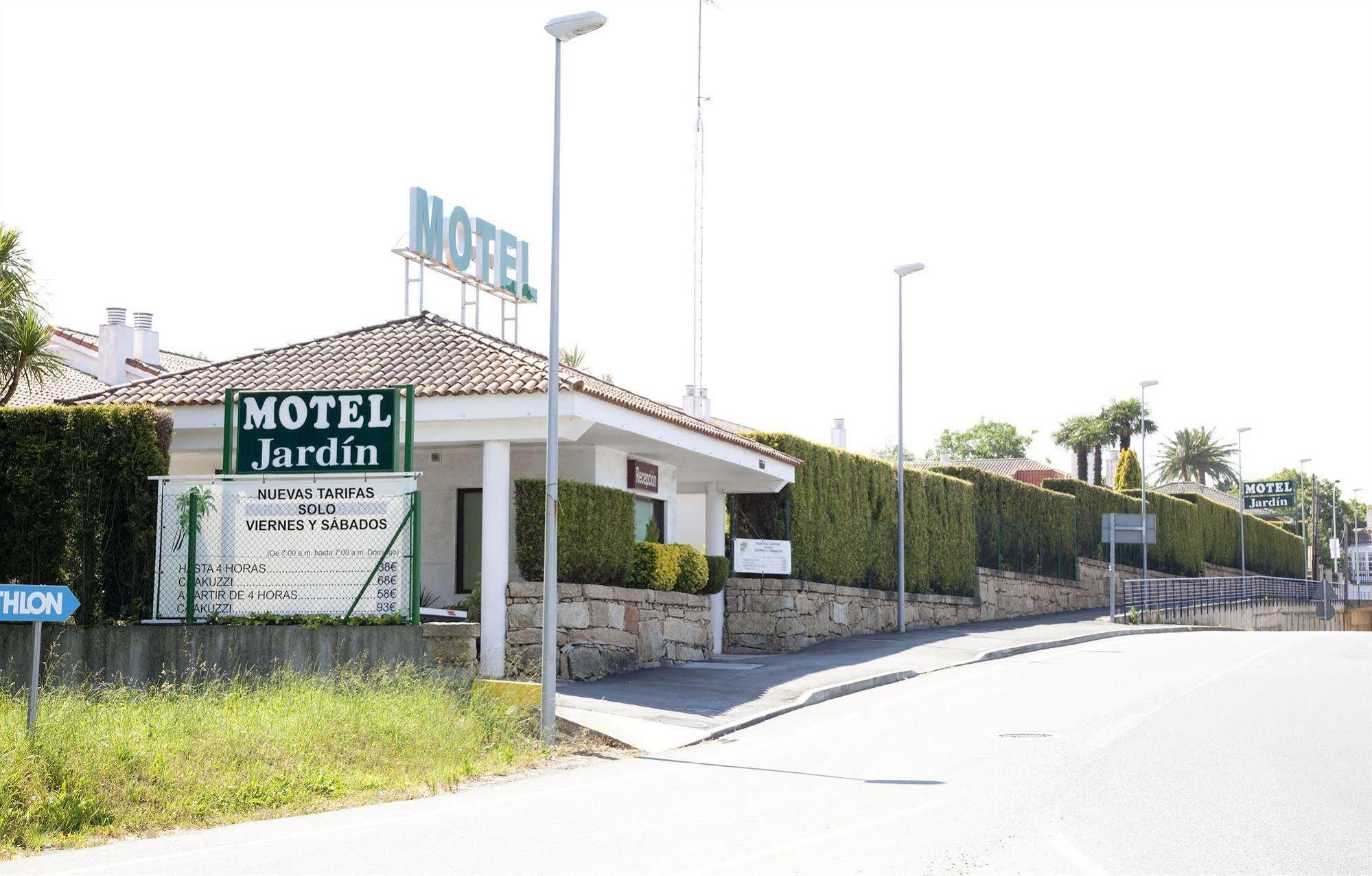 Motel Jardin Oleiros Dış mekan fotoğraf